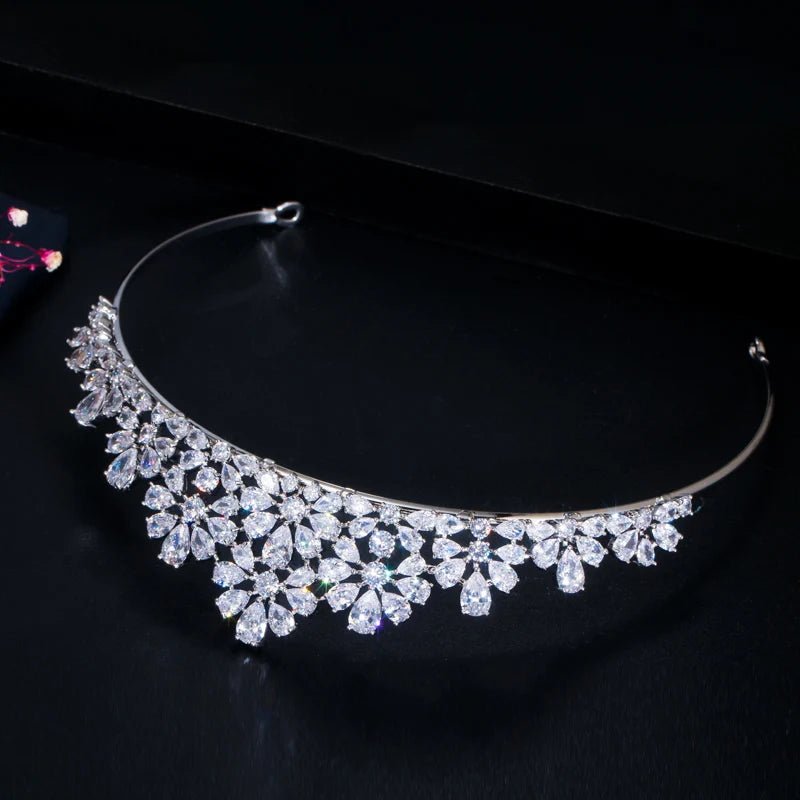 TiarasElegant Gorgeous Flower Tiara Crown A014 - WS JewelleryBridal TiaraHair AccessoriesQueen Tiara