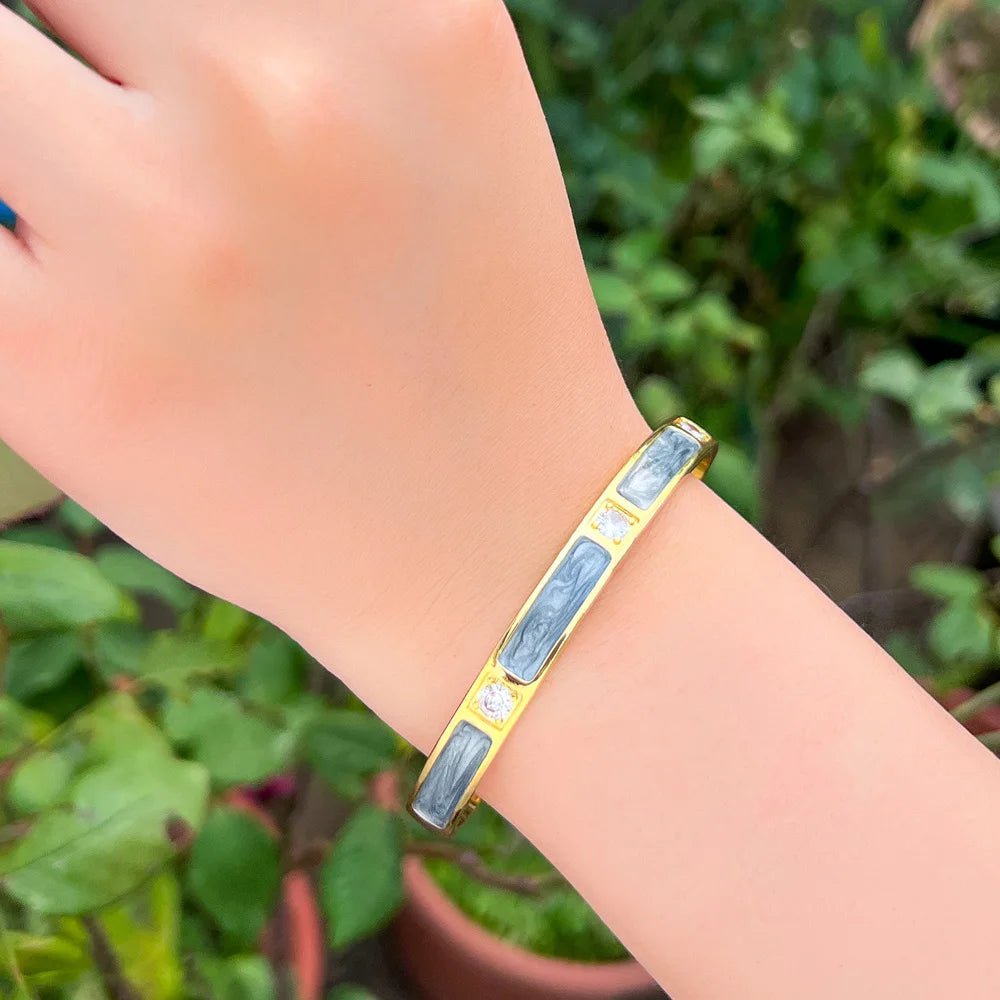BraceletsEnamel Round Opening Cuff Bangles BG058 - WS Jewellery