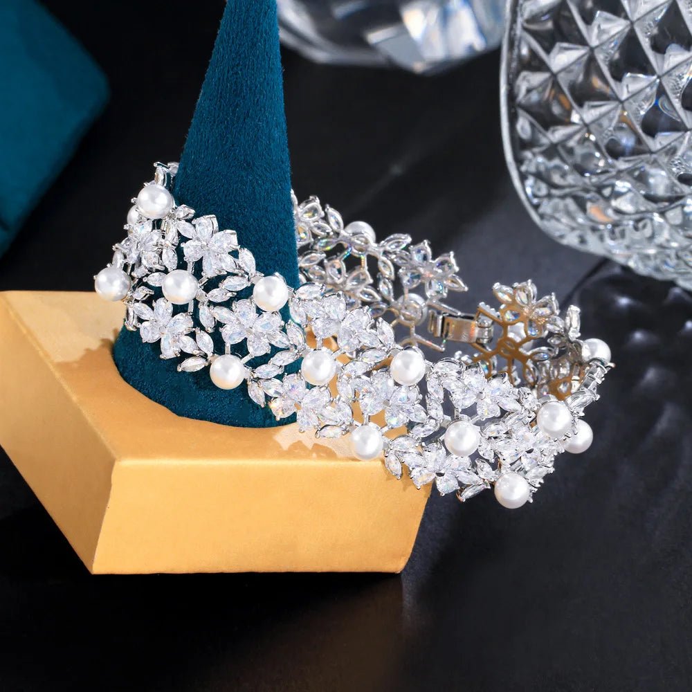 BraceletsLuxury Chunky Flower Pearl Bracelets CB320 - WS JewelleryBraceletBridal BraceletTennis Bracelet